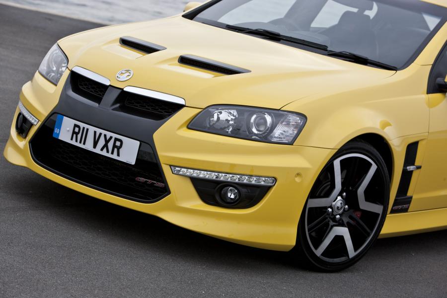  Vauxhall VXR8 2011 года  (фото 9 из 80)